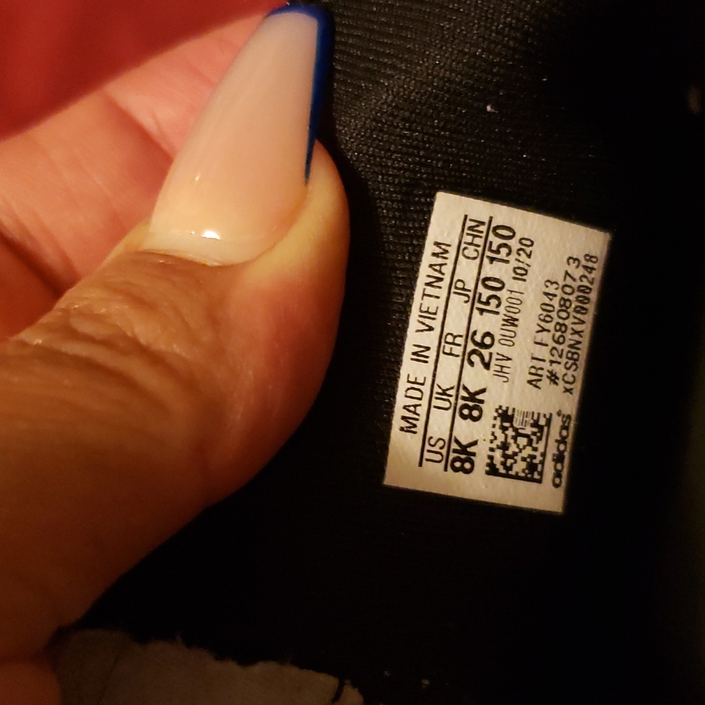 Adidas - Picture 5 of 5